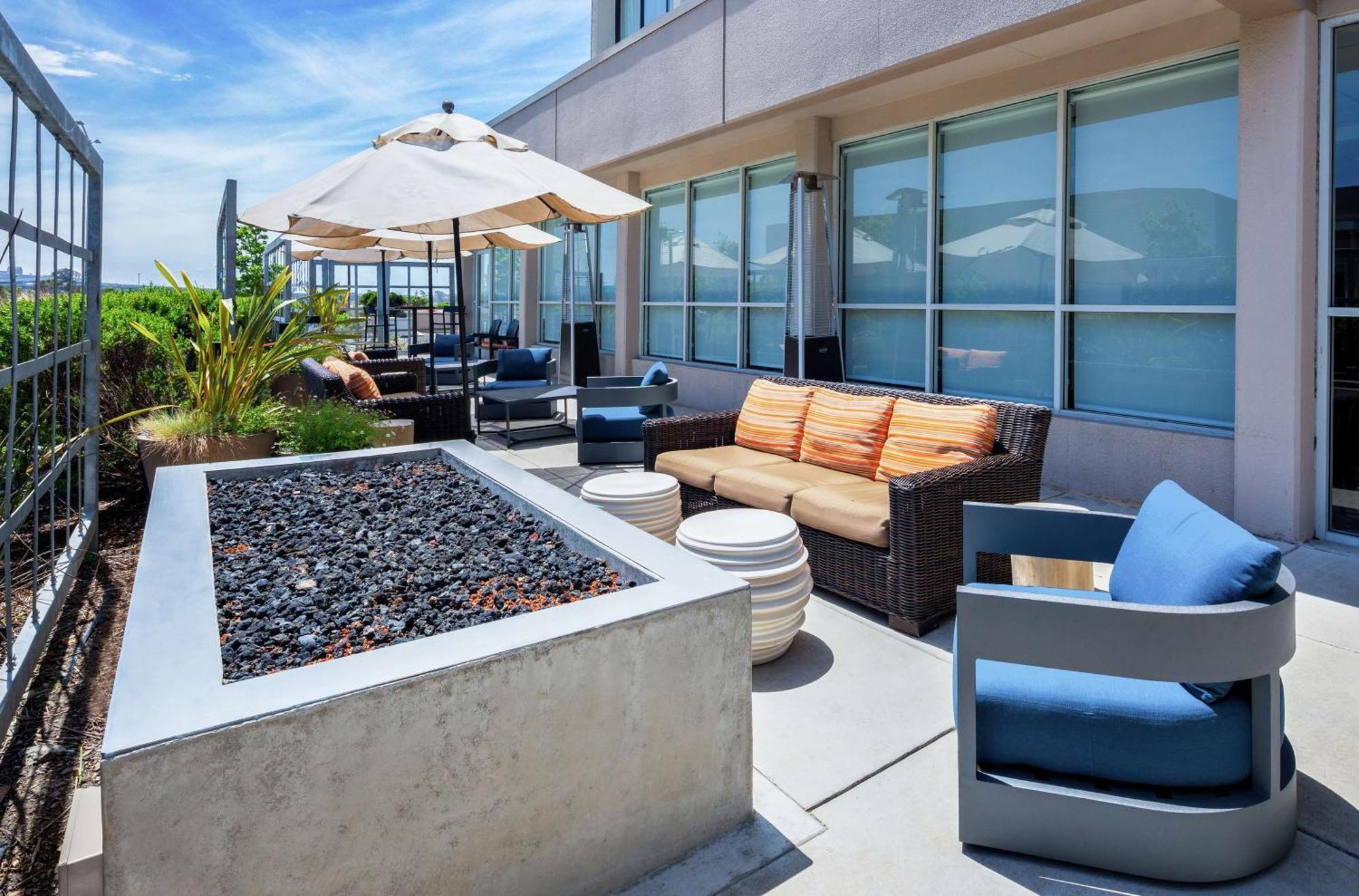 Hilton Garden Inn San Francisco/Oakland Bay Bridge Emeryville Zewnętrze zdjęcie